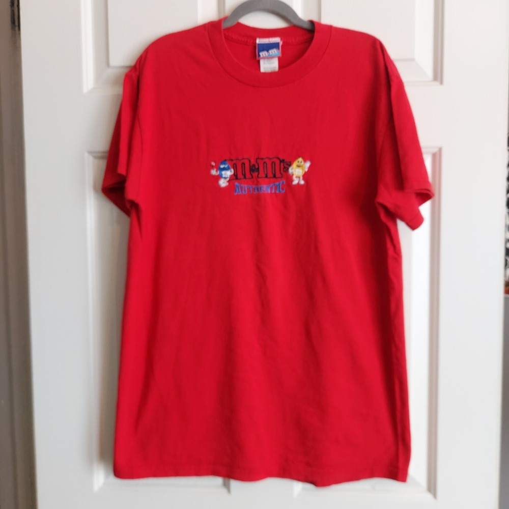 M&Ms Brand Red Graphic T-Shirt Embroidered Blue Yellow Characters Mens Med VTg
